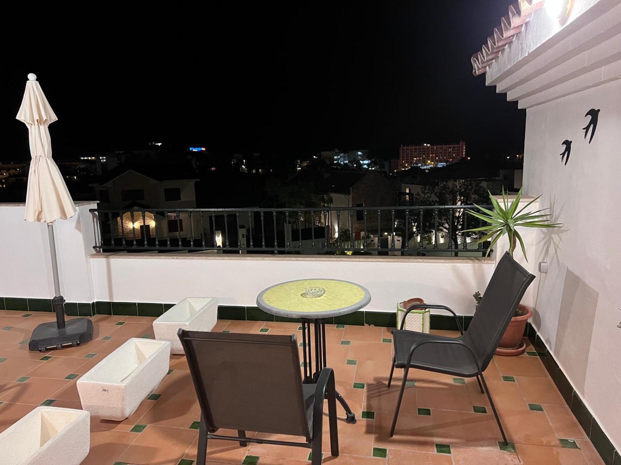 Апартаменти Biznaga Hols (Adults Only) Бенальмадена Екстер'єр фото
