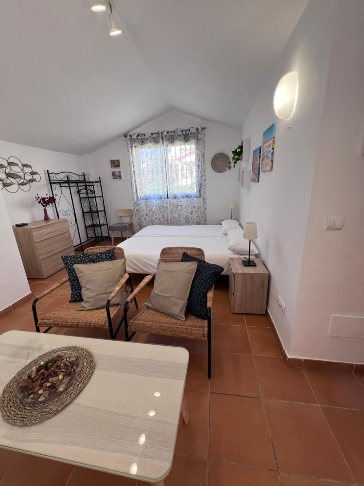 Апартаменти Biznaga Hols (Adults Only) Бенальмадена Екстер'єр фото